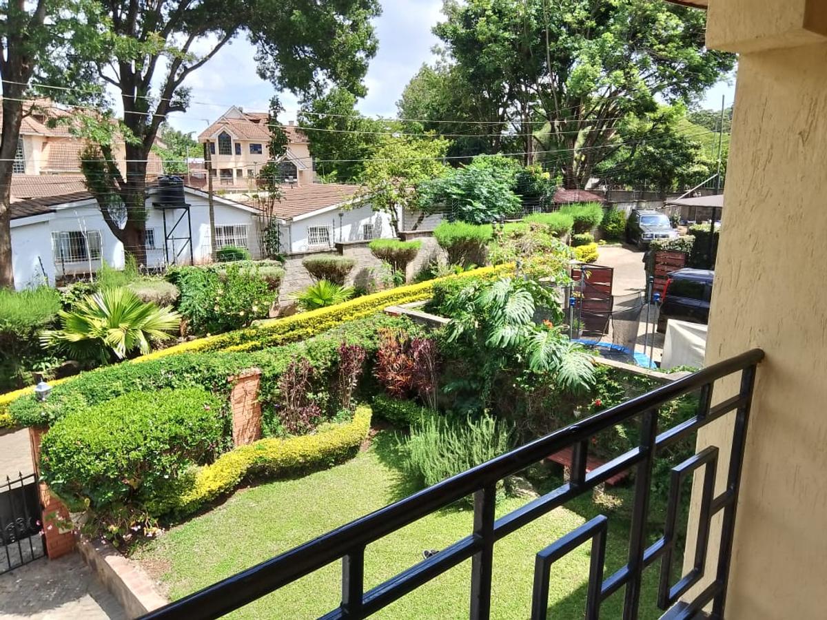 4 Bed Townhouse with En Suite in Lavington - 1