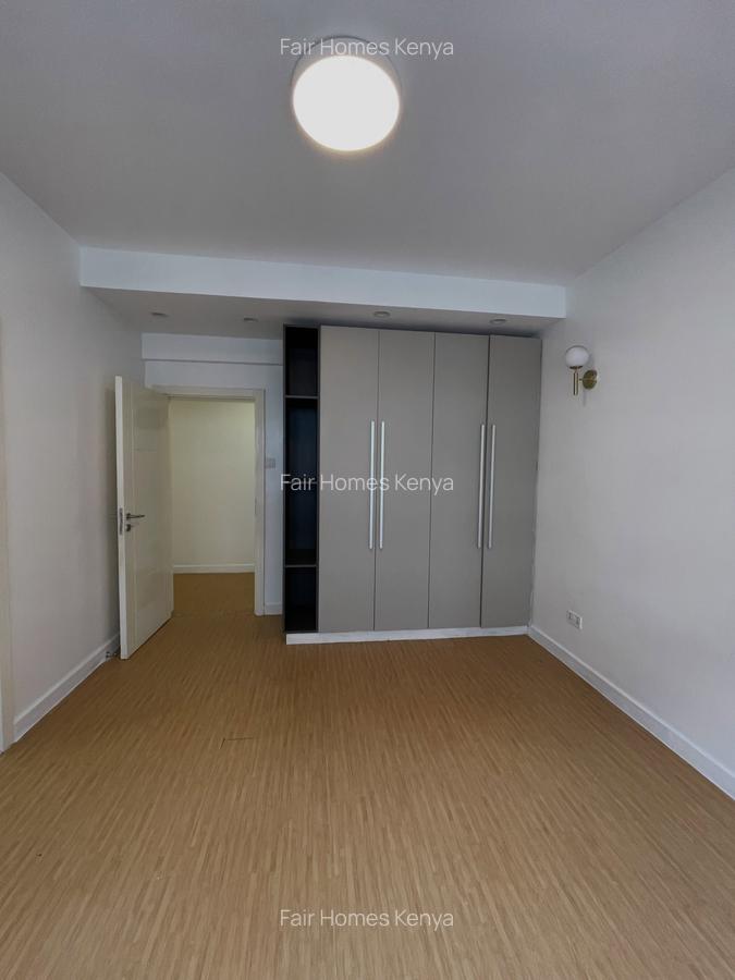 4 Bed Apartment with En Suite at Hatheru Road - 10