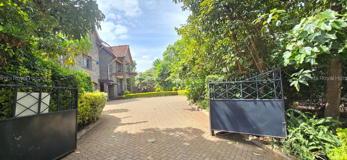 5 Bed Townhouse with En Suite at Muthangari Drive - 1