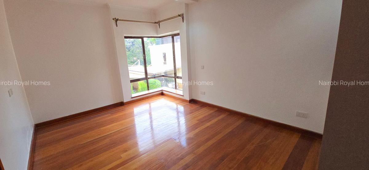 5 Bed Townhouse with Staff Quarters at Lavington Green - 20