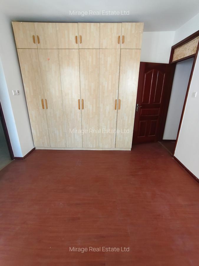 3 Bed Apartment with En Suite in Lavington - 15