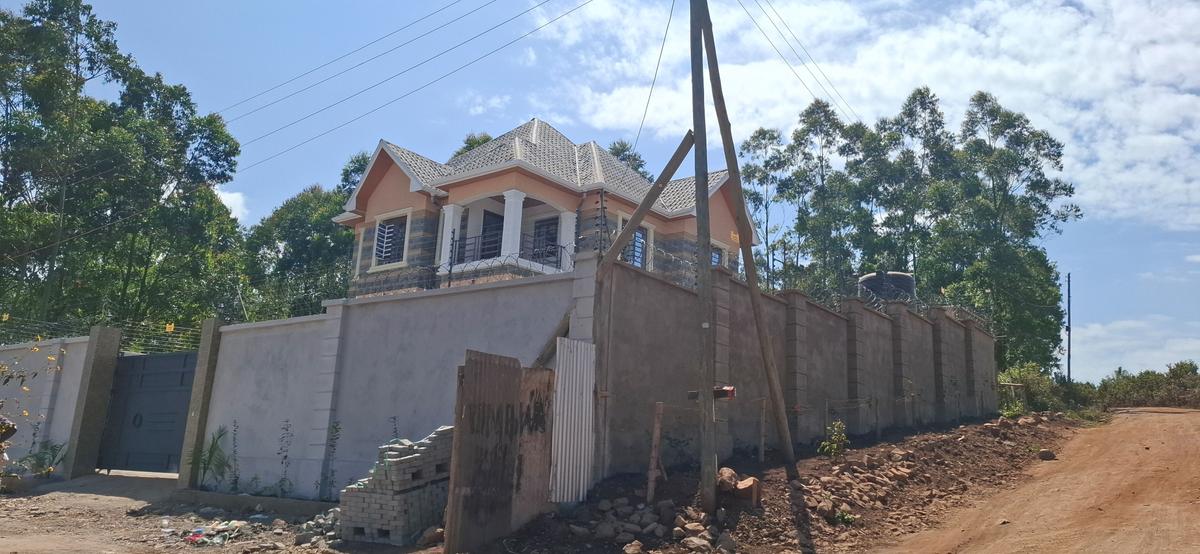 4 Bed House with En Suite in Ngong - 1