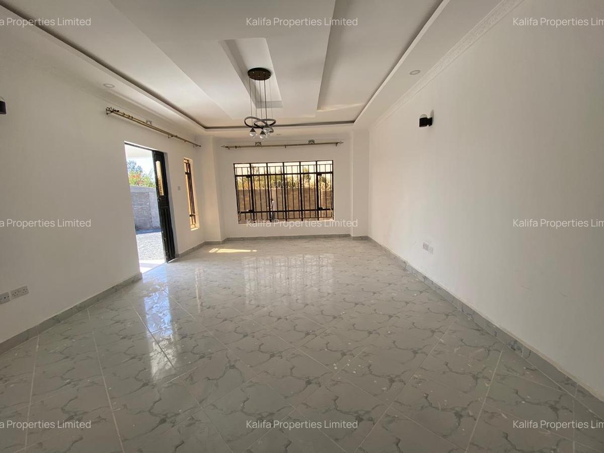 3 Bed House with En Suite in Kitengela - 13