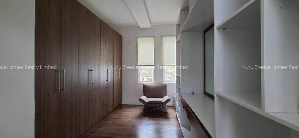 4 Bed Townhouse with En Suite in Spring Valley - 7