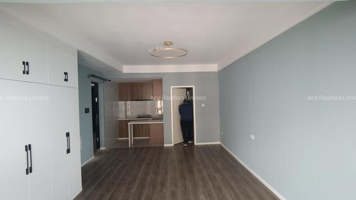 Studio Apartment with Swimming Pool at Off - Lenana Road Kilimani Nairobi - 2