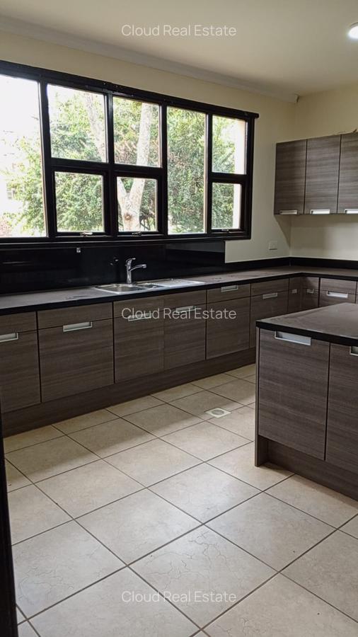 5 Bed House with En Suite in Karen - 9