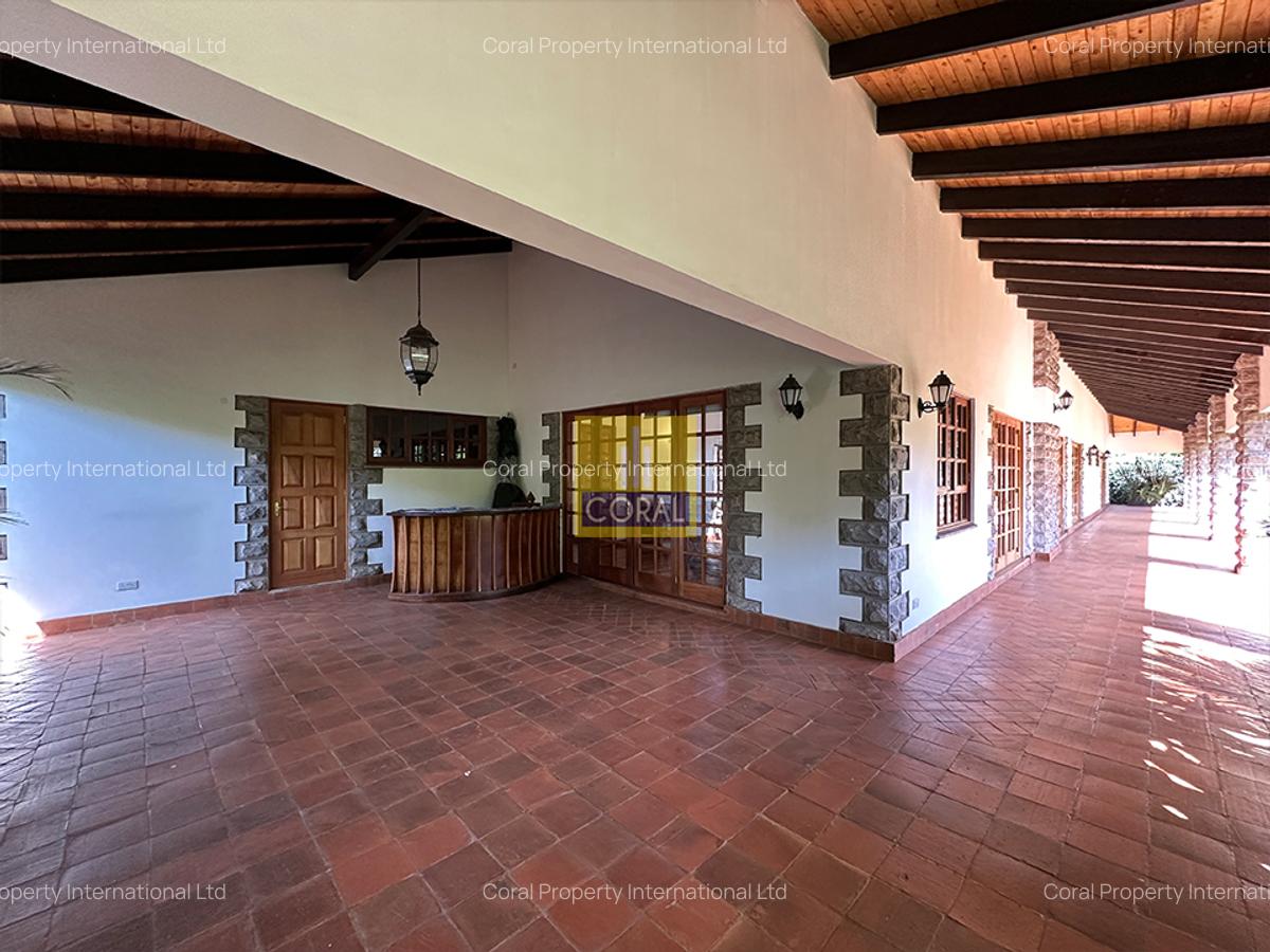 3 Bed Apartment in Nyari - 14