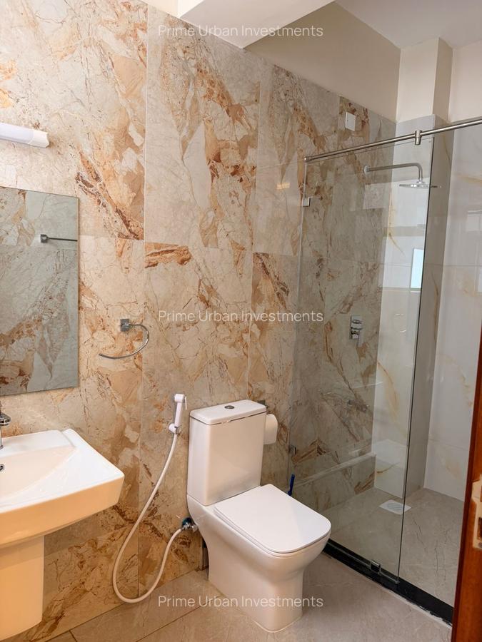 Serviced 3 Bed Apartment with En Suite at Prideinn Serena - 17