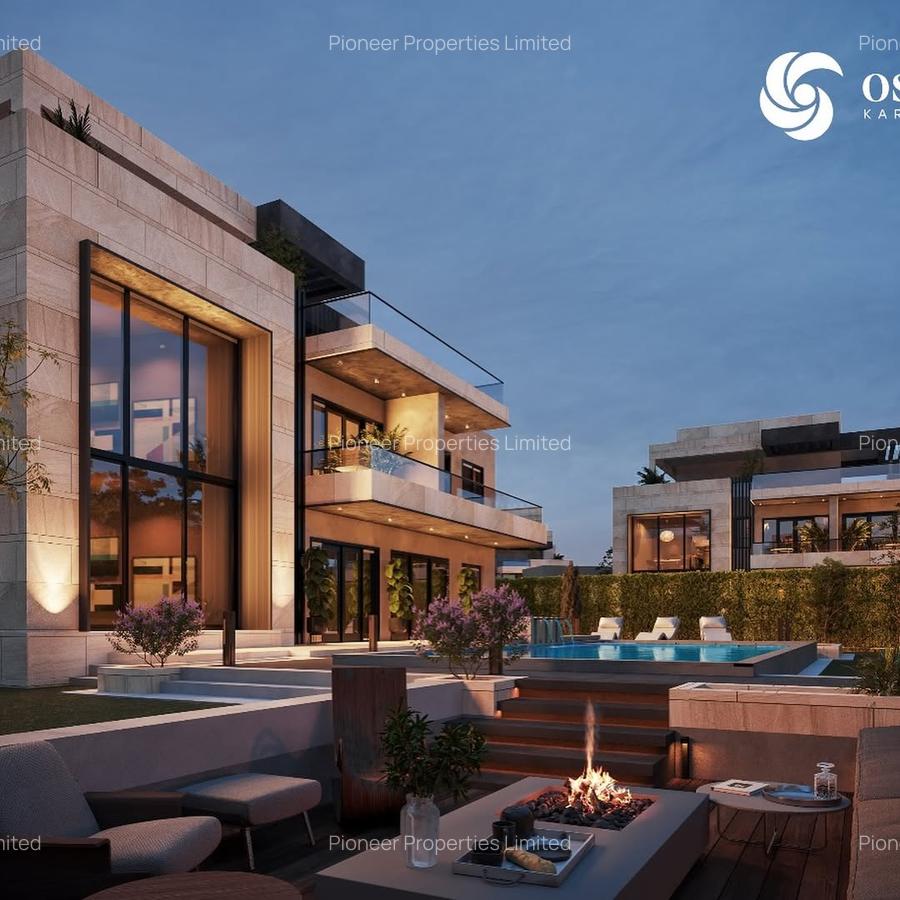 5 Bed House with En Suite at 00502 - 3