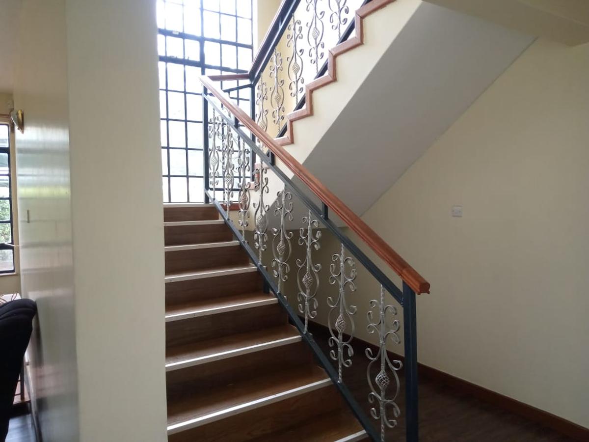 5 Bed Townhouse with En Suite in Kiambu Road - 4