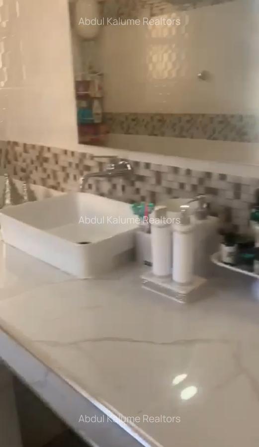 5 Bed Villa with En Suite at Bamburi - 17