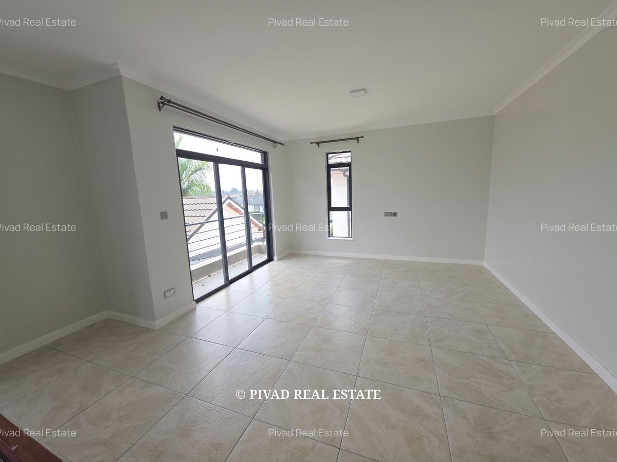 4 Bed Villa with Swimming Pool in Kiambu Road - 13