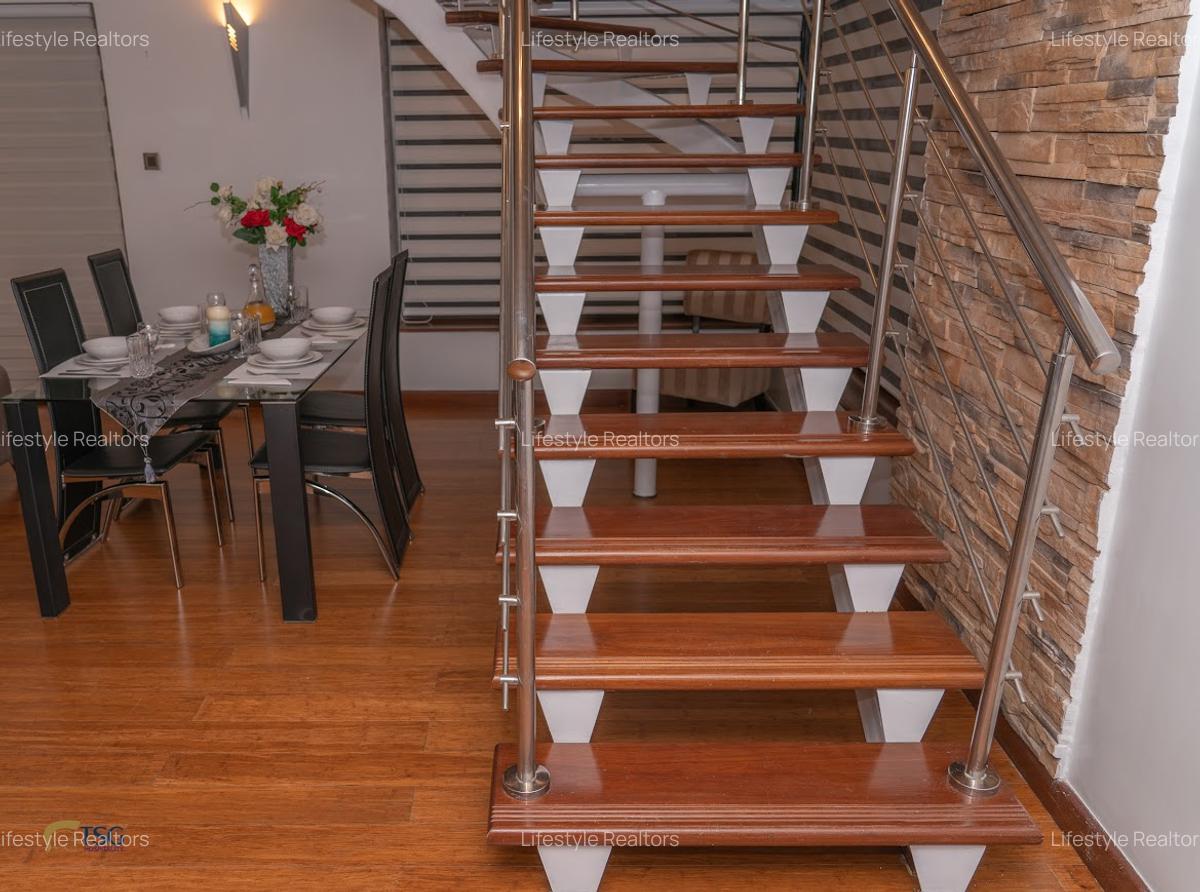 Serviced 2 Bed Apartment with En Suite at Wood Avenue - 12