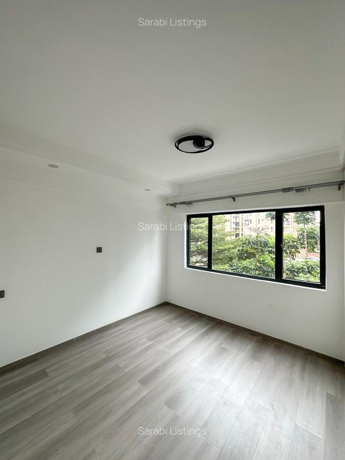 2 Bed Apartment with En Suite in Lavington - 4