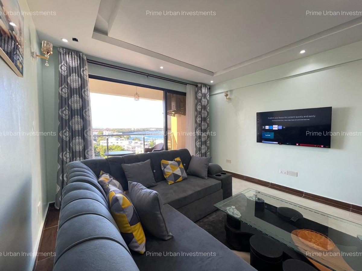 Serviced 3 Bed Apartment with En Suite in Nyali Area - 11