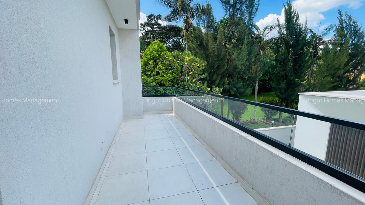 5 Bed Townhouse with Staff Quarters in Lavington - 16