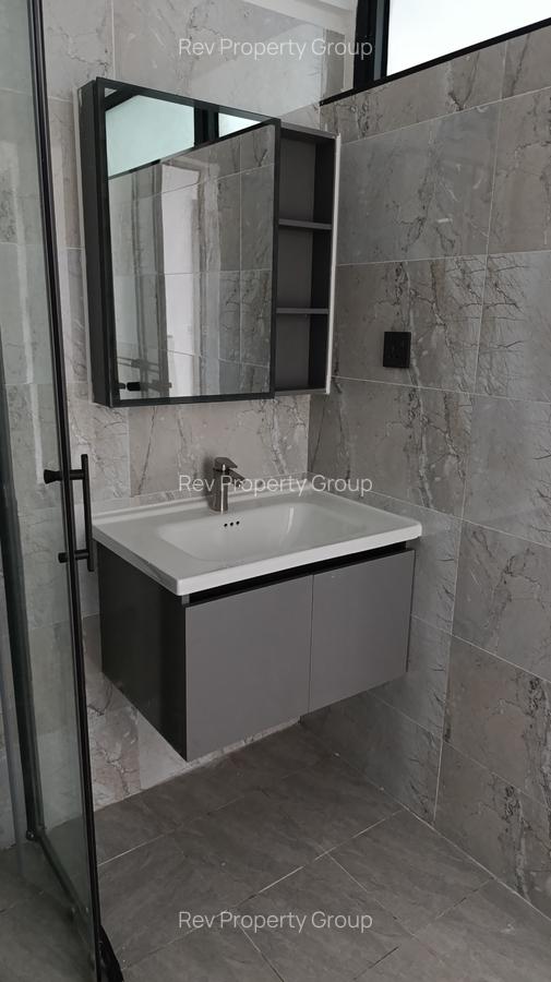 1 Bed Apartment with En Suite in Kileleshwa - 4