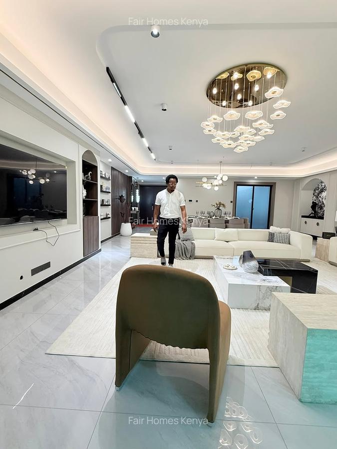4 Bed Apartment with En Suite at Othaya Road - 17