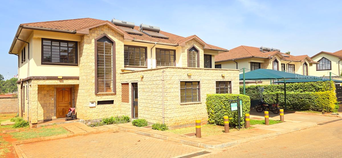 5 Bed Townhouse with En Suite at Edenville - 10