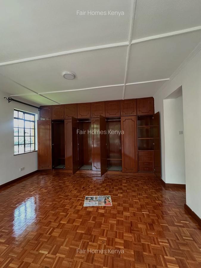 4 Bed House with En Suite at Lavington Mall - 12