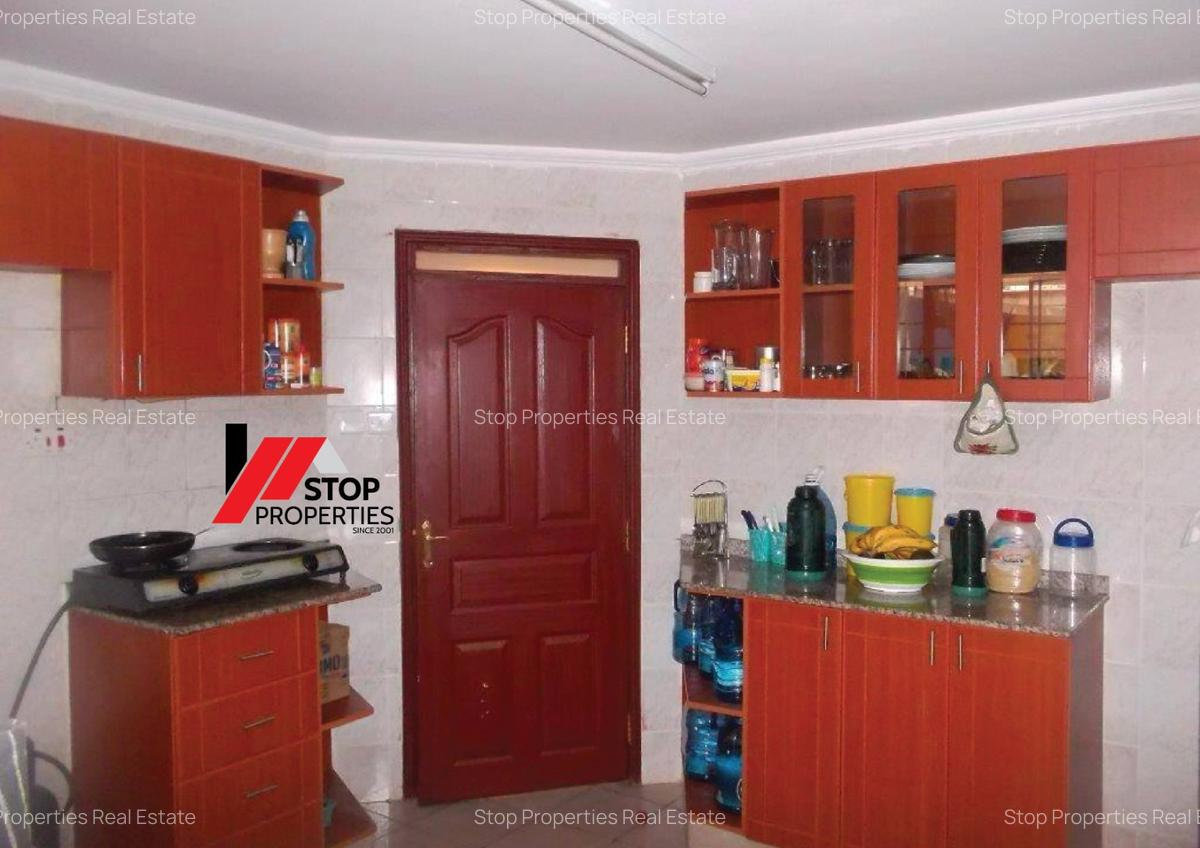 3 Bed Apartment with En Suite at Bamboo Lane - 7