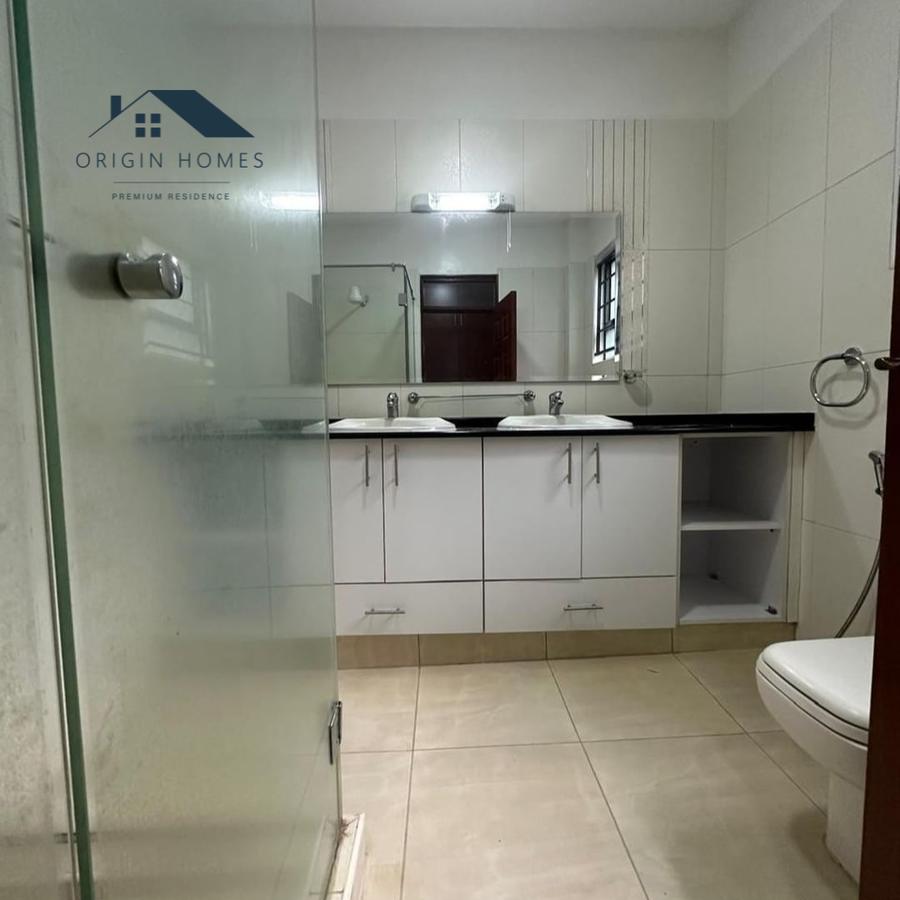 3 Bed Apartment with En Suite at Kilimani - 7