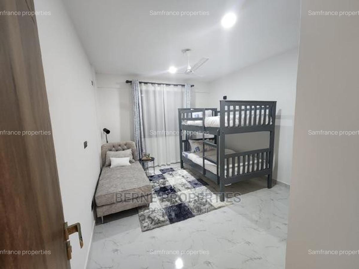 Serviced 3 Bed Apartment with En Suite at Off Links Road - 10