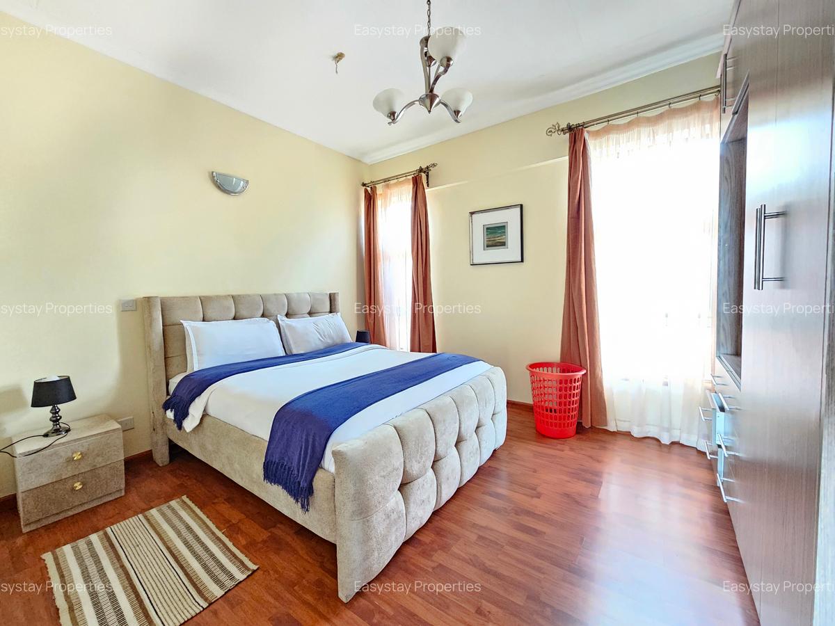 Serviced 1 Bed Apartment with En Suite in Lavington - 4
