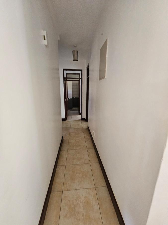 2 Bed Apartment with En Suite in Nyali Area - 8