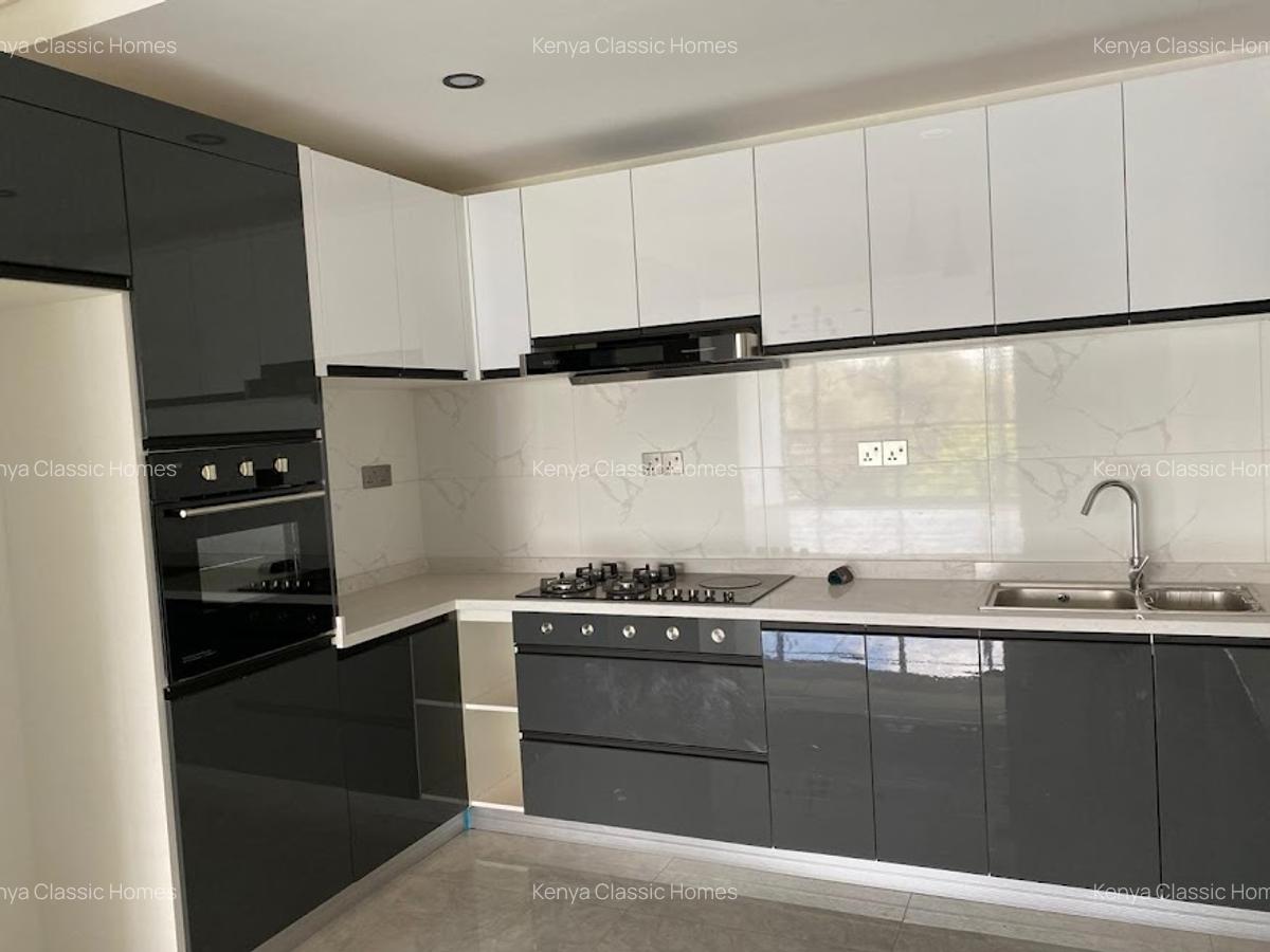 3 Bed Apartment with En Suite at Kilimani - 12