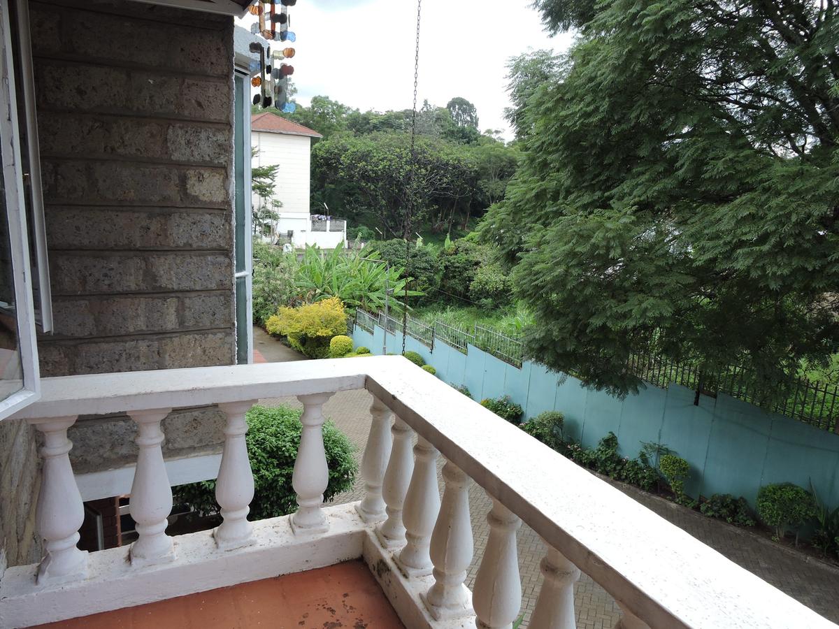 4 Bed Townhouse with Staff Quarters at Shanzu Road - 16