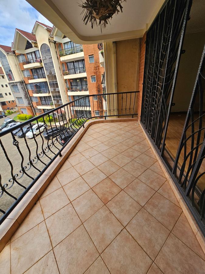 3 Bed Apartment with En Suite at Kileleshwa - 16