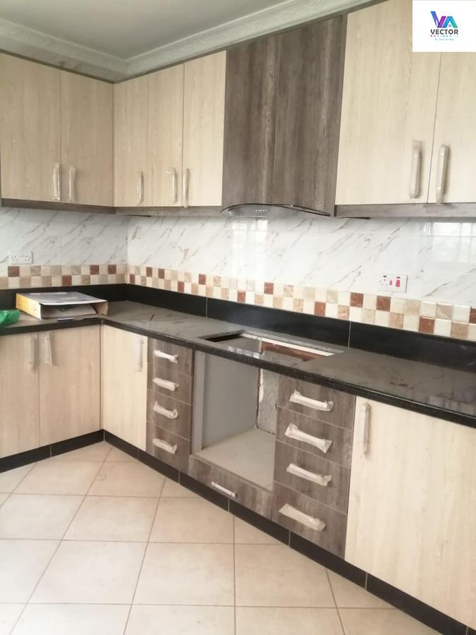 5 Bed Townhouse with En Suite in Syokimau - 8