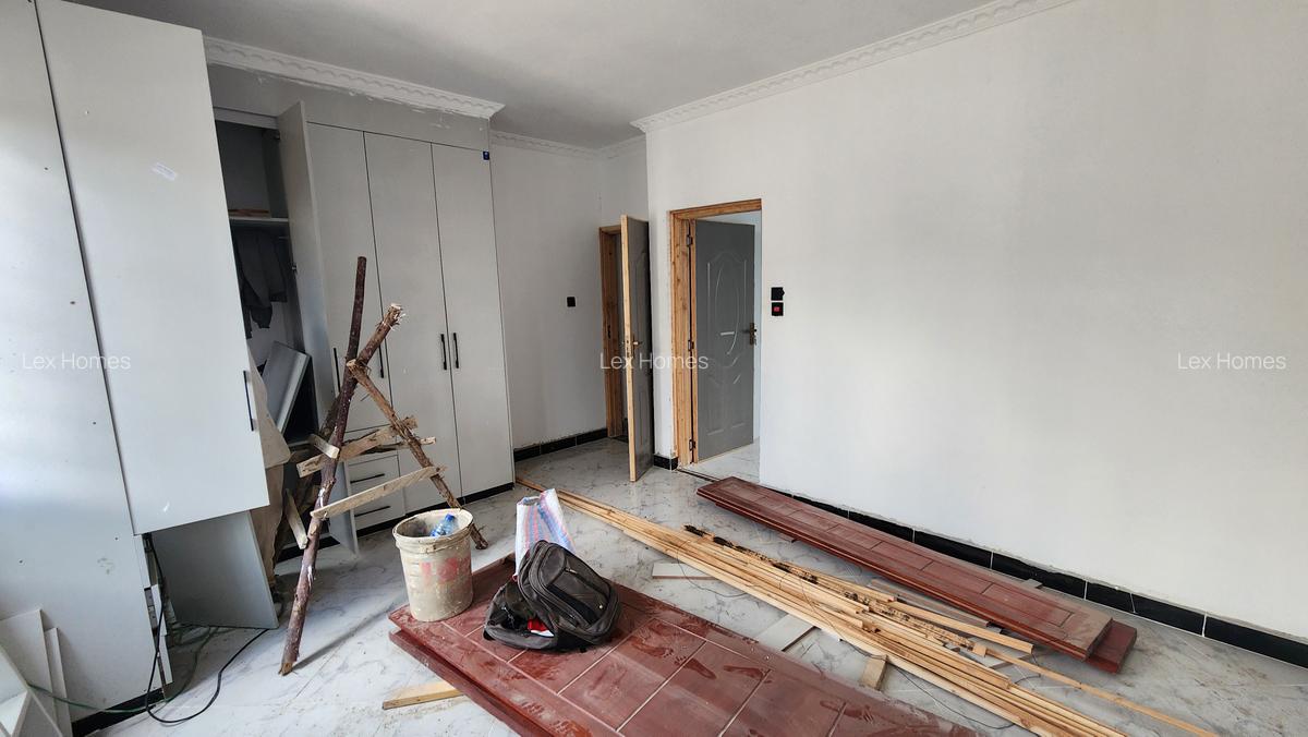 3 Bed House with En Suite at Rimpa - 14