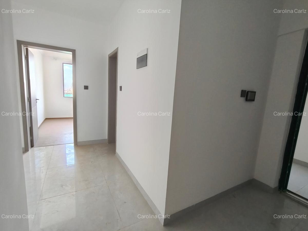 1 Bed Apartment with En Suite at Kilimani - 15