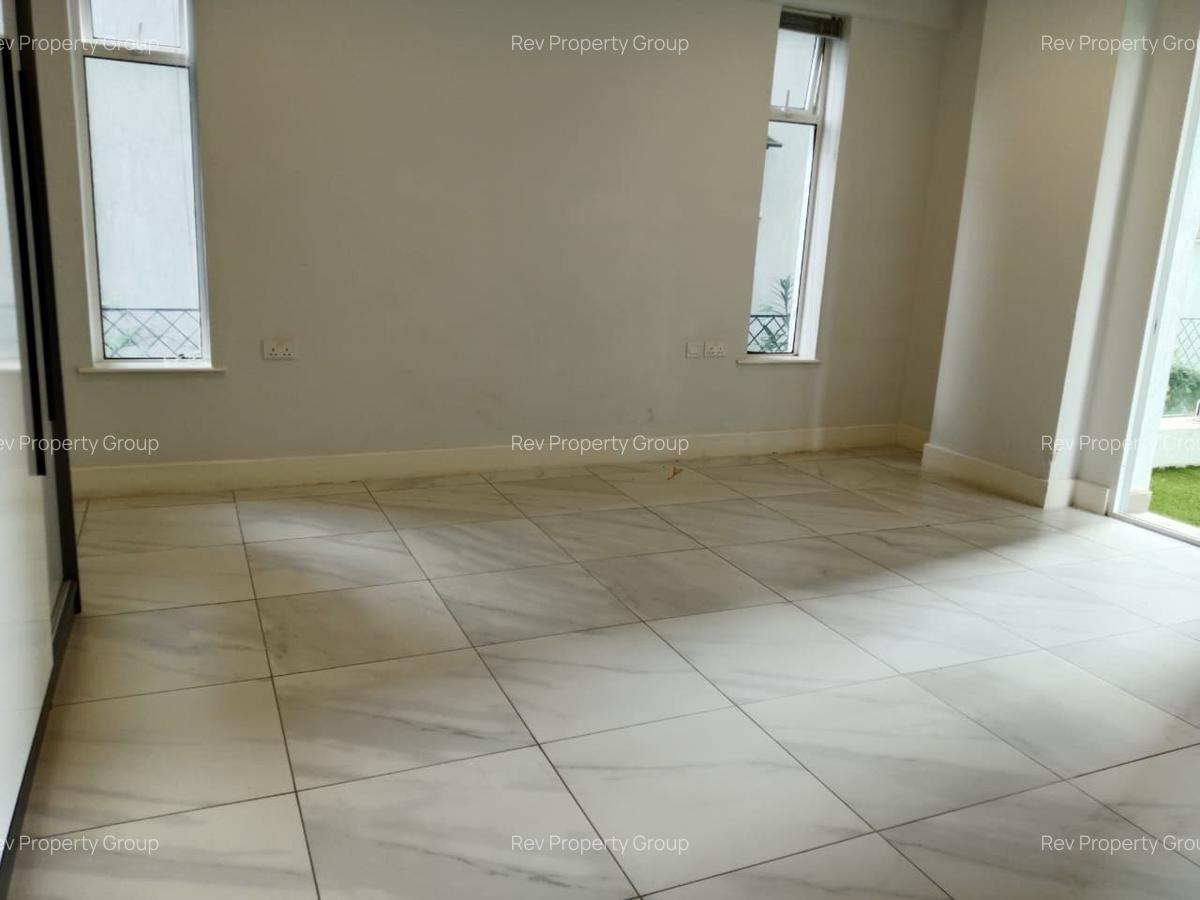 Serviced 3 Bed Apartment with En Suite in Westlands Area - 10