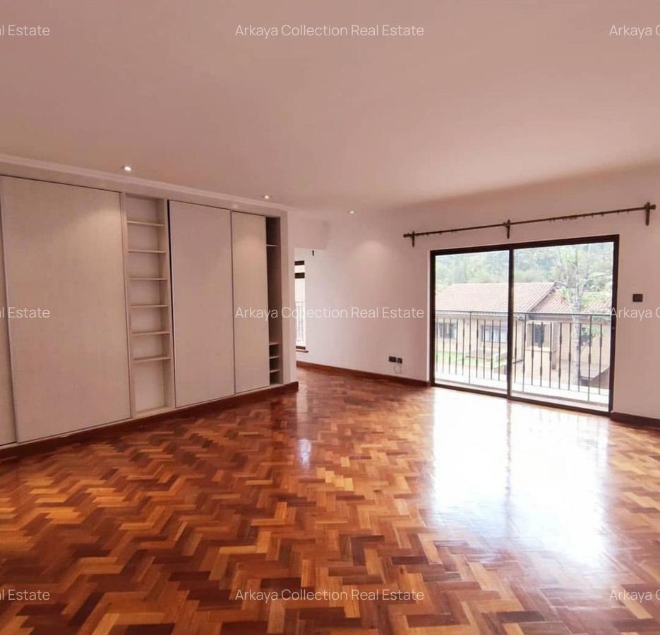 5 Bed Townhouse in Lavington - 10