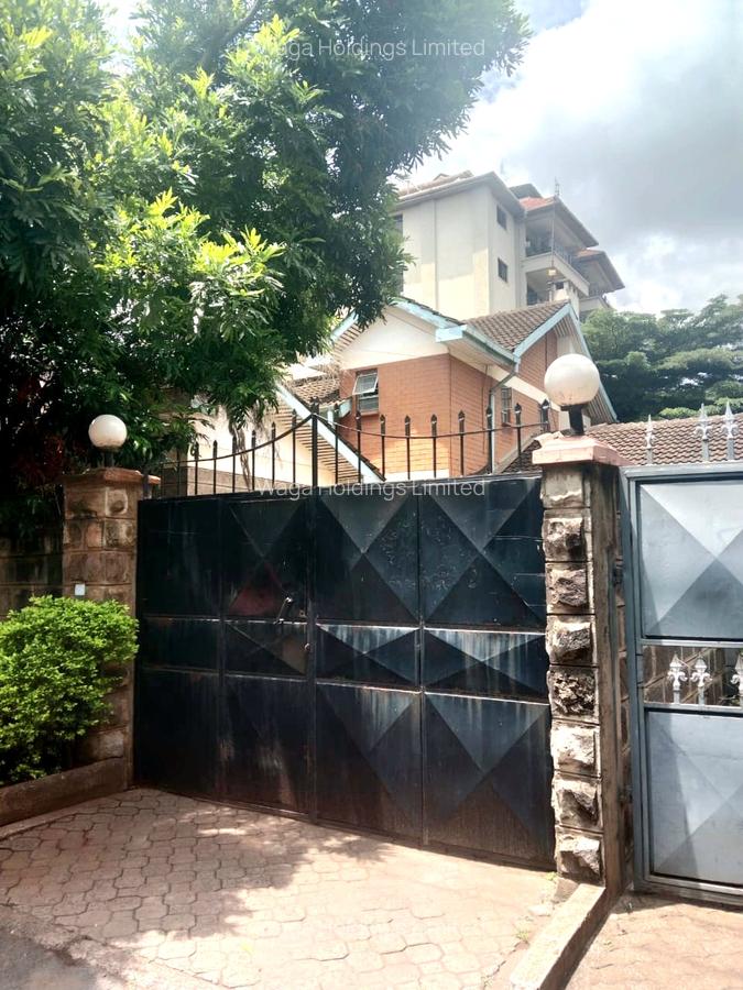 2,500 ft² Land at Kandara Rd. - 1