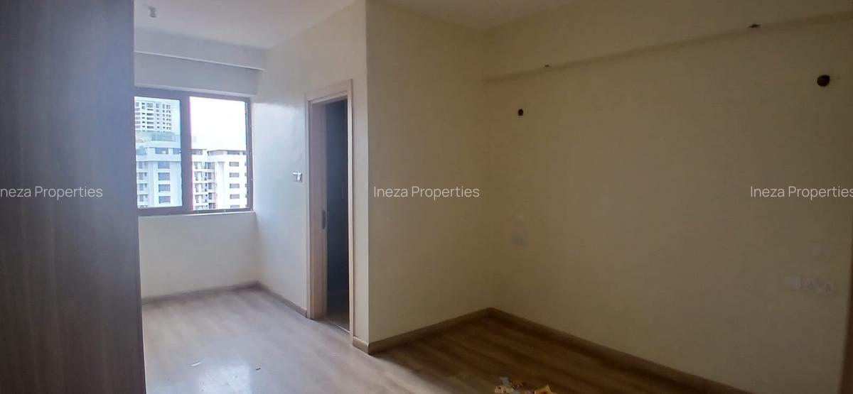 3 Bed Apartment with En Suite in Kileleshwa - 4
