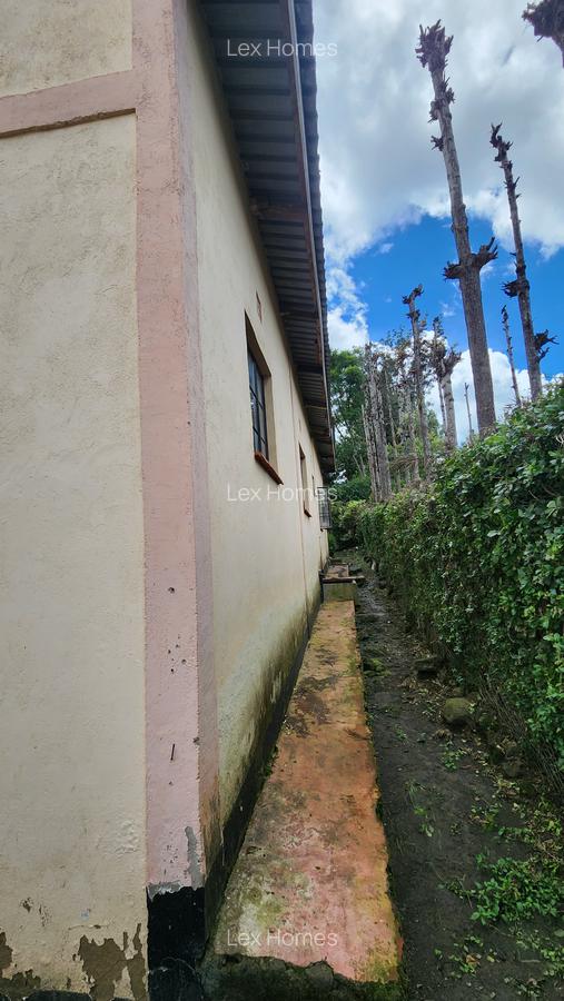 4 Bed House with En Suite at Mashuria - 4