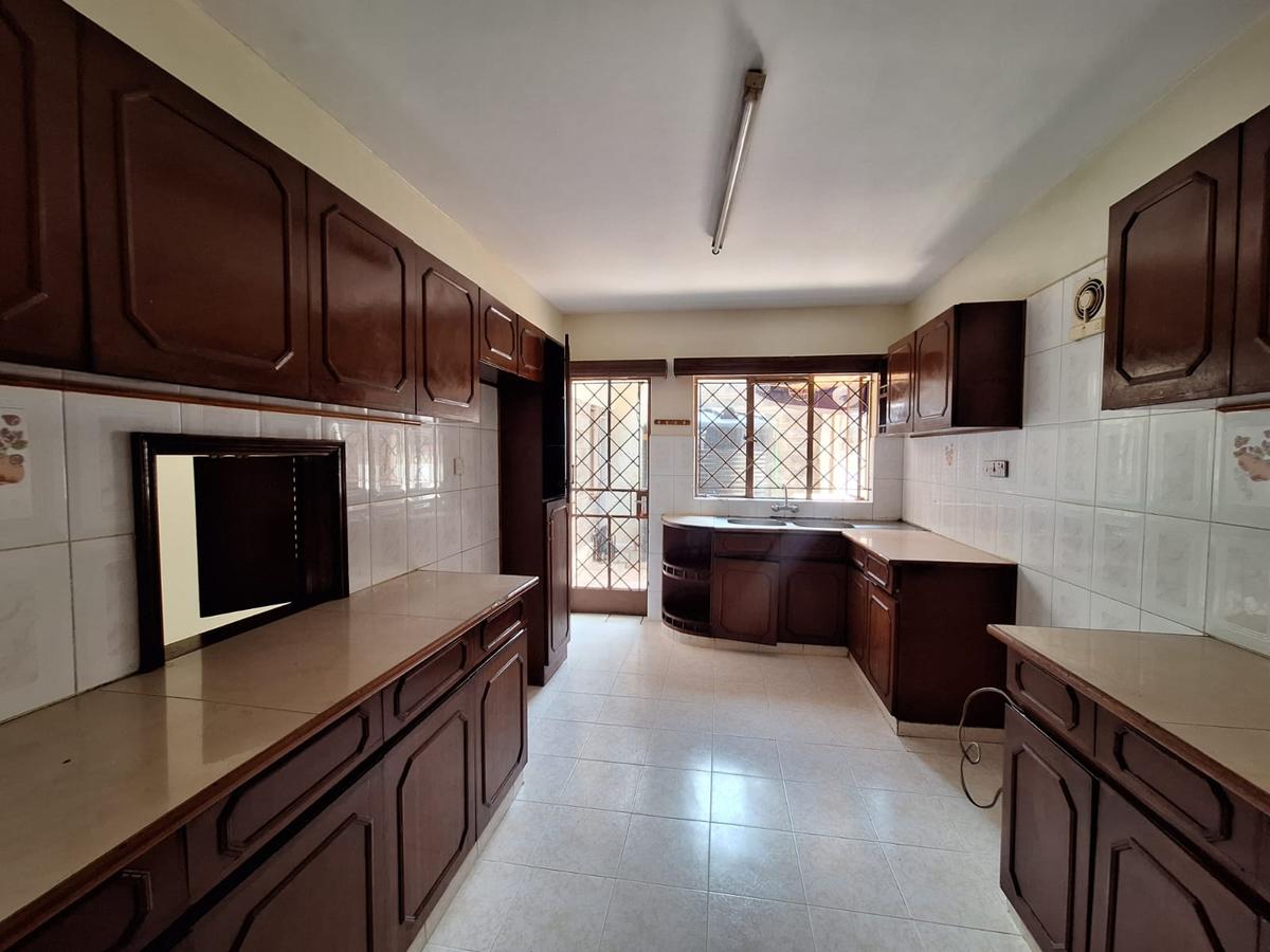 4 Bed Townhouse with En Suite at Kileleshwa - 2