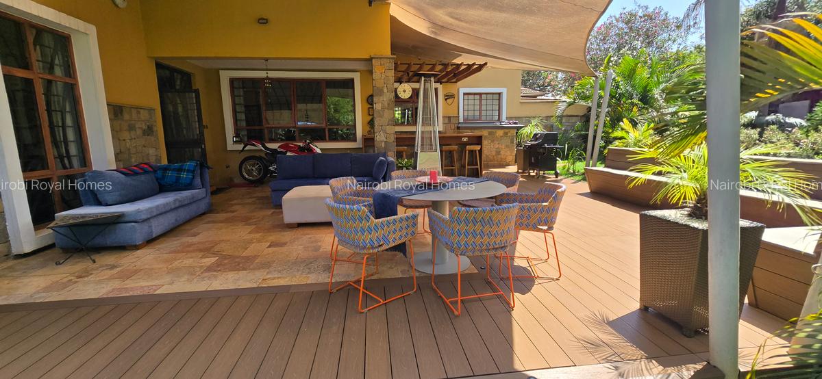 5 Bed House with En Suite at Mimosa Drive - 8