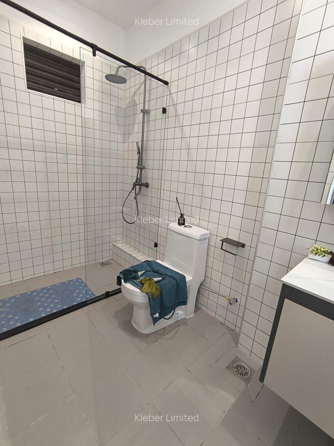 4 Bed Apartment with En Suite at Githunguri Road - 12