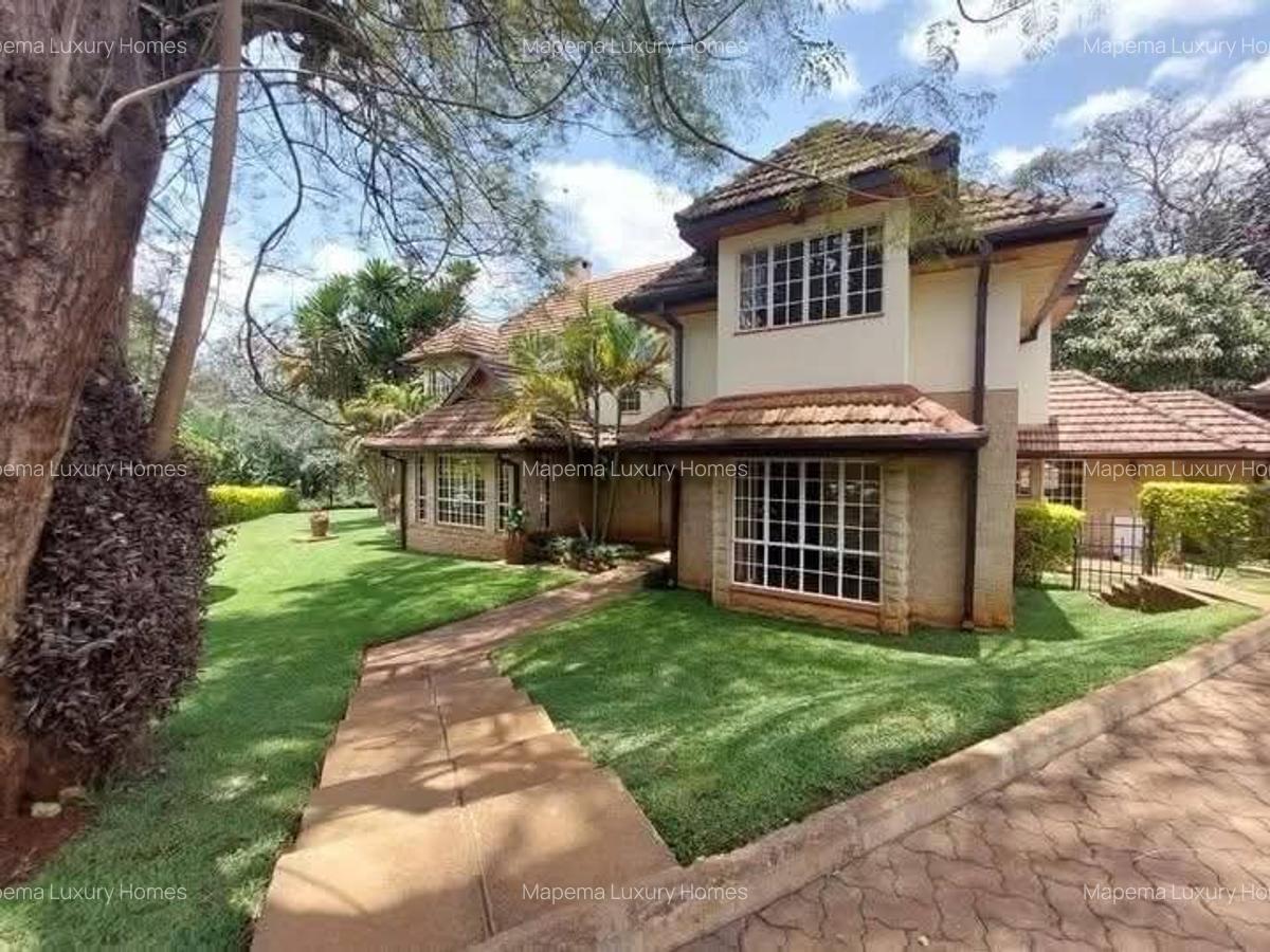 5 Bed House with En Suite at Miotoni - 1