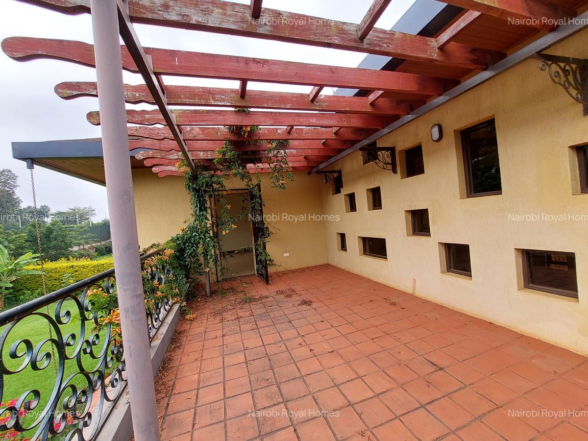 5 Bed House with En Suite at Runda Road - 2