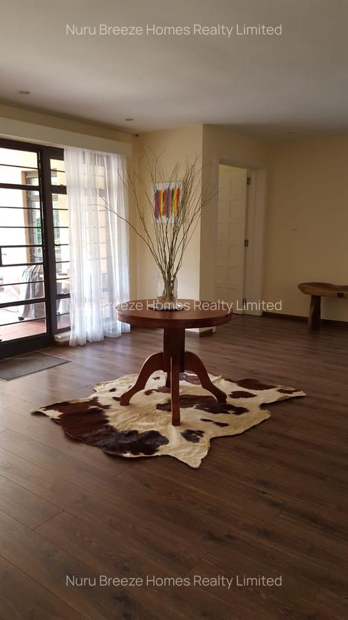 4 Bed Townhouse with En Suite in Rosslyn - 5