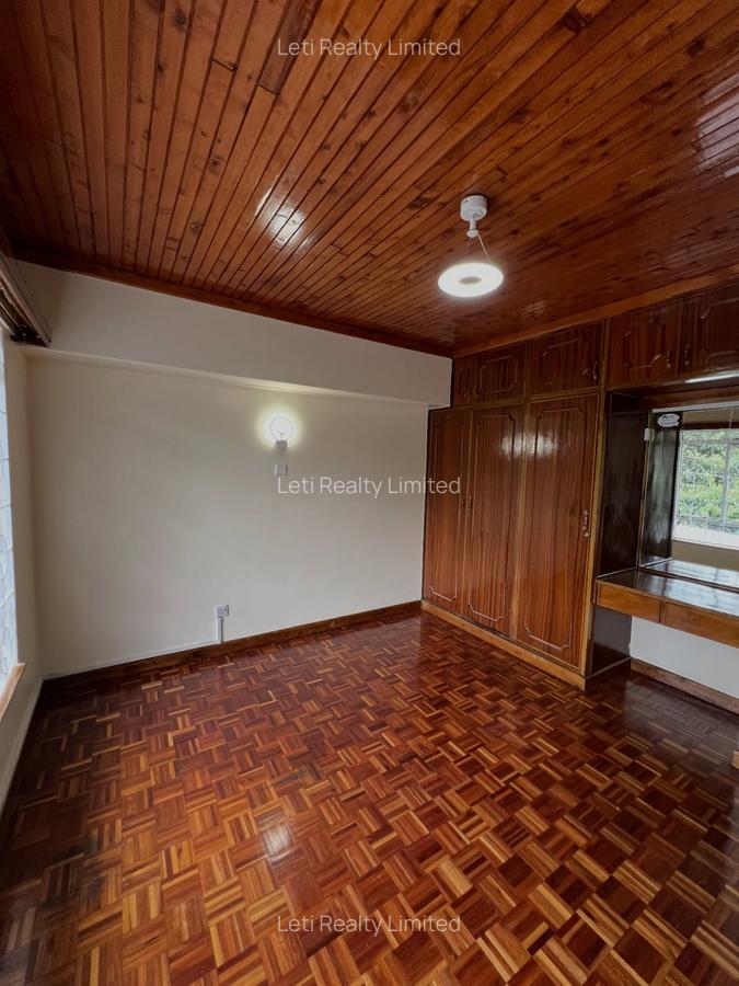 4 Bed Townhouse with En Suite in Kilimani - 12