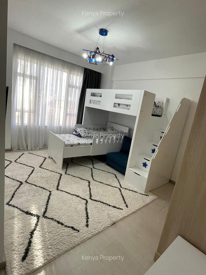 4 Bed Apartment at Ole Odume Road - 10