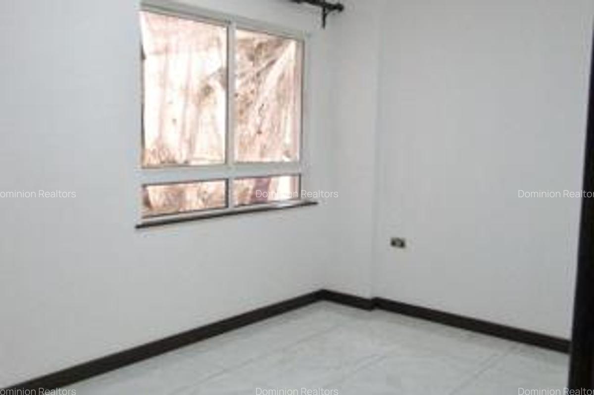 2 Bed Apartment with En Suite in Westlands Area - 8