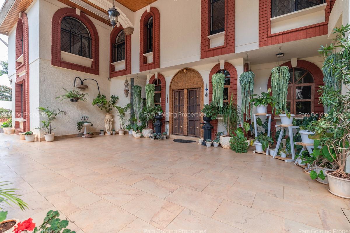 4 Bed House with Garden in Gigiri - 2